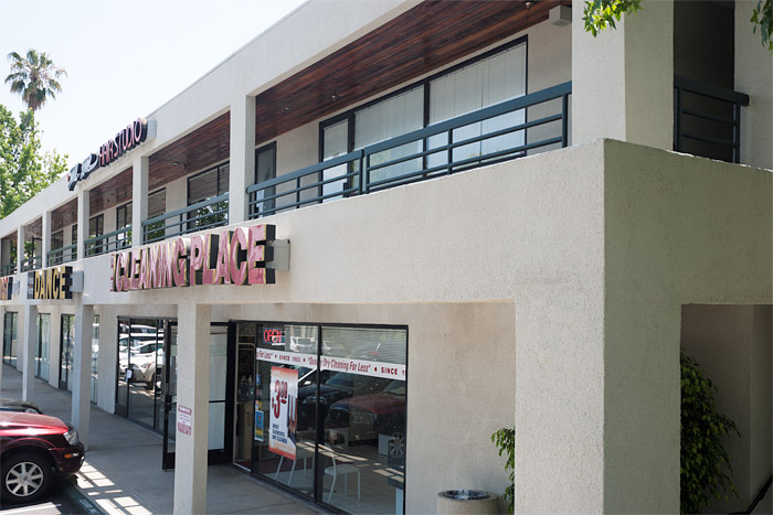 Commercial Painting Contractor - Shopping Center, Fair Oaks Avenue, Pasadena